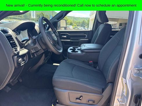 Used 2026 RAM 2500 Big Horn AWD/4WD image 9