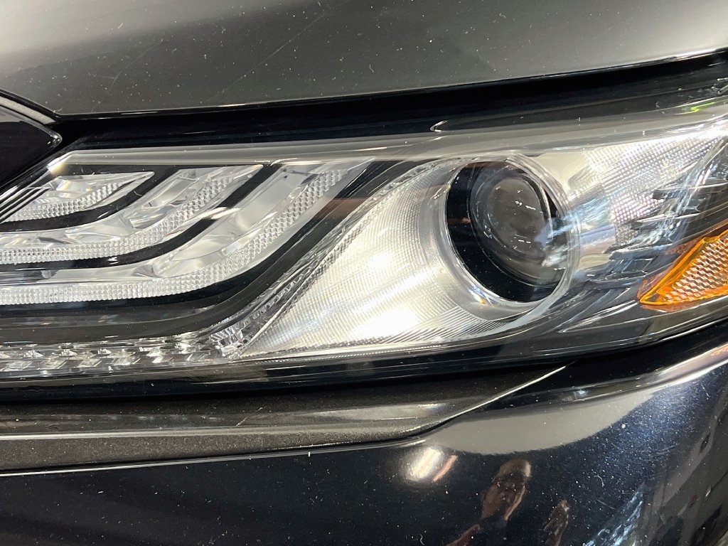 Used 2021 Toyota Camry XSE w/ Navigation Package FWD image 9