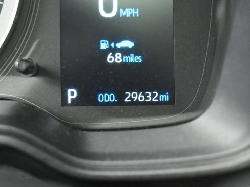 Used 2022 Toyota Corolla Cross LE w/ Moonroof Package FWD image 25