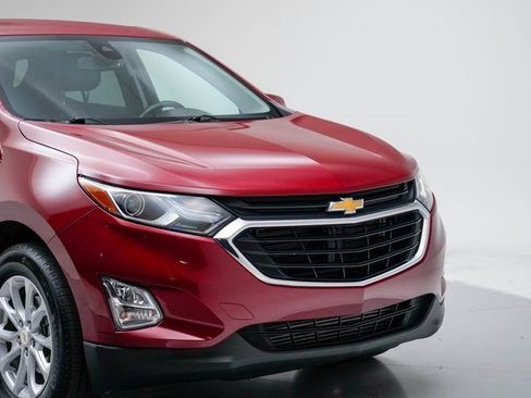 Used 2021 Chevrolet Equinox LT image 12