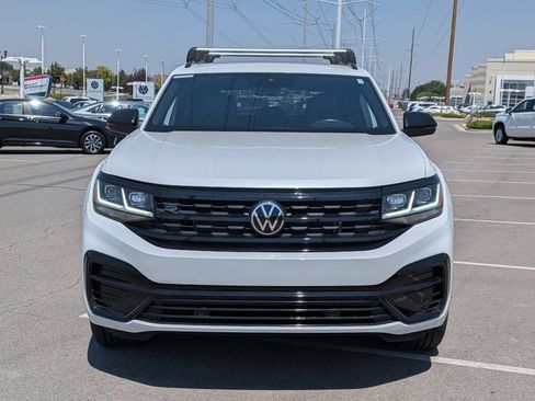 Used 2023 Volkswagen Atlas Cross Sport SEL R-Line AWD/4WD image 8
