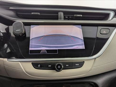 Used 2021 Buick Encore GX Select AWD/4WD image 28
