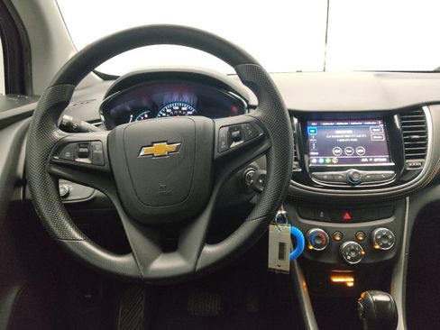 Used 2020 Chevrolet Trax LS w/ Tint and Cruise Package FWD image 22
