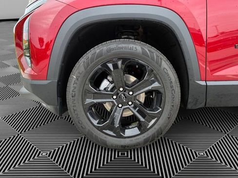 New 2026 Chevrolet Equinox LT w/ Midnight Edition AWD/4WD image 9