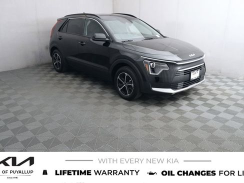 New 2026 Kia Niro LX FWD image 3