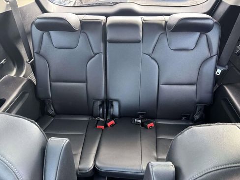 Used 2024 Kia Telluride SX image 12