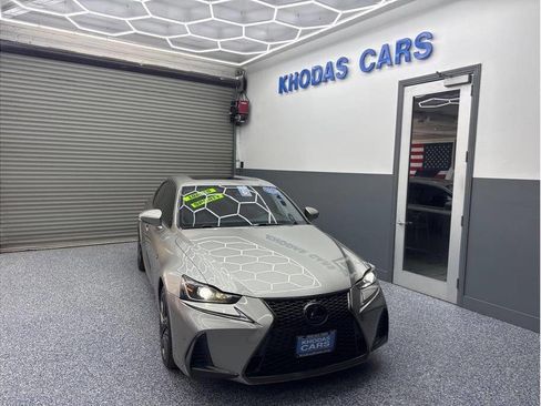 Used 2020 Lexus IS 350 F Sport w/ F Sport Package image 26