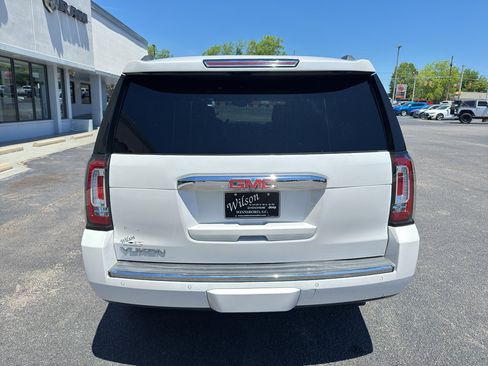 Used 2018 GMC Yukon Denali w/ Denali Ultimate Package RWD image 8