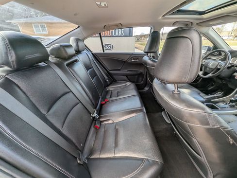 Used 2015 Honda Accord EX-L image 38