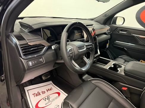 New 2026 GMC Acadia Denali w/ Super Cruise Package image 13