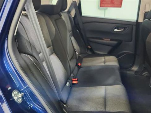 Certified 2025 Nissan Rogue SV image 25