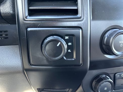 Used 2020 Ford F150 XL w/ Equipment Group 101A Mid AWD/4WD image 28