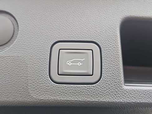 New 2026 GMC Terrain AT4 w/ Convenience Package III AWD/4WD image 21