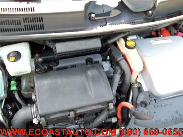 Used 2005 Toyota Prius w/ Pkg 5 FWD image 7