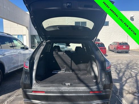 Certified 2024 Honda HR-V Sport image 13