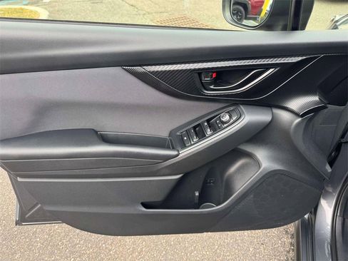 Used 2023 Subaru Crosstrek 2.0i Premium image 14