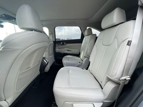 New 2026 Kia Sorento EX image 28