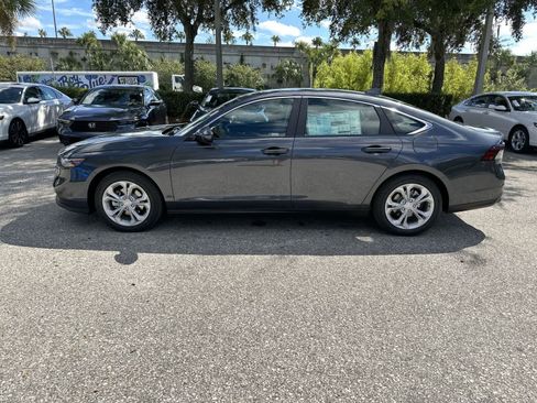 Used 2025 Honda Accord LX image 3