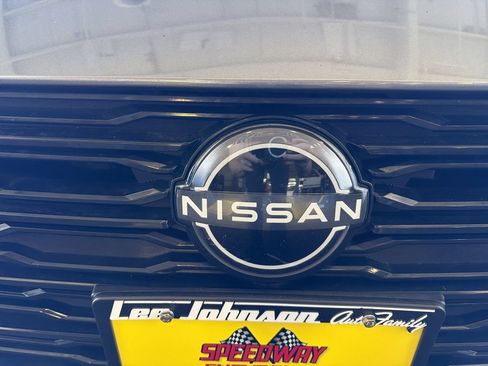 Used 2023 Nissan Altima 2.5 SV FWD image 30