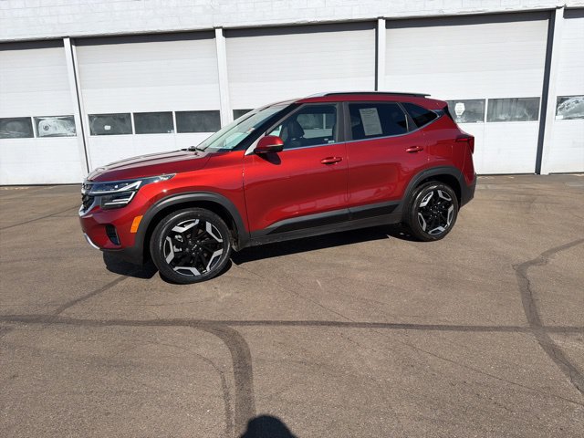 Used 2025 Kia Seltos SX w/ SX Sunroof Package AWD/4WD image 19
