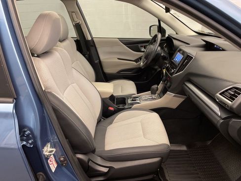 Used 2019 Subaru Forester Premium AWD/4WD image 24