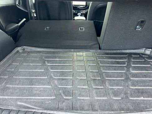 Used 2023 Kia Soul EX image 15