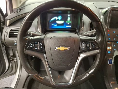 Used 2014 Chevrolet Volt w/ Enhanced Safety Package 2 image 18