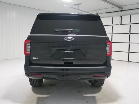 Certified 2023 Ford Expedition Limited image 7