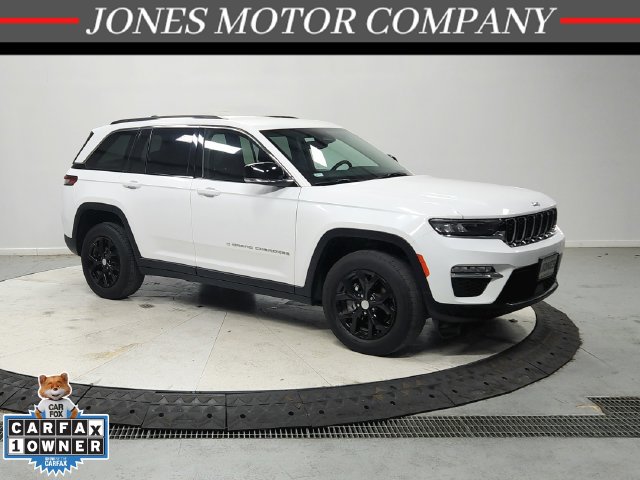 Used 2023 Jeep Grand Cherokee Limited AWD/4WD image 1