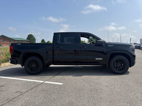 New 2026 GMC Sierra 1500 Elevation AWD/4WD image 7