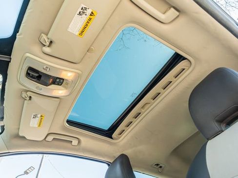 Used 2012 Volvo C30 T5 image 17