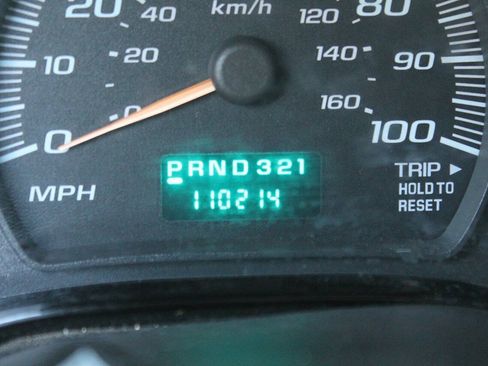 Used 2006 Chevrolet Express 1500 RWD image 19