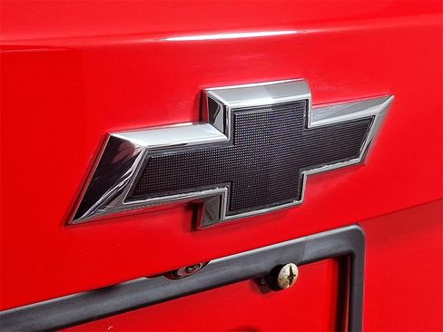 Used 2023 Chevrolet Blazer RS w/ Enhanced Convenience Package image 32