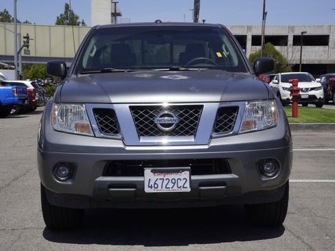 Used 2016 Nissan Frontier SV w/ SV Value Truck Package RWD image 6