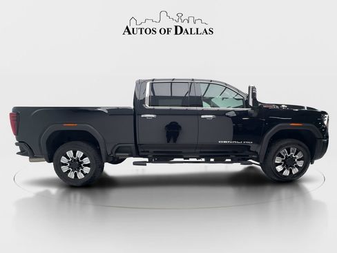 Used 2024 GMC Sierra 2500 Denali w/ Max Trailering Package AWD/4WD image 10