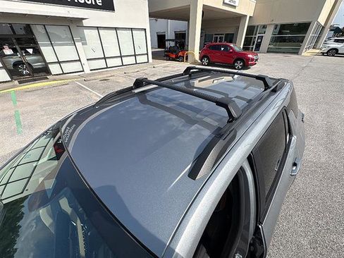 Used 2025 Chevrolet Equinox ACTIV w/ Safety and Technology Package FWD image 15