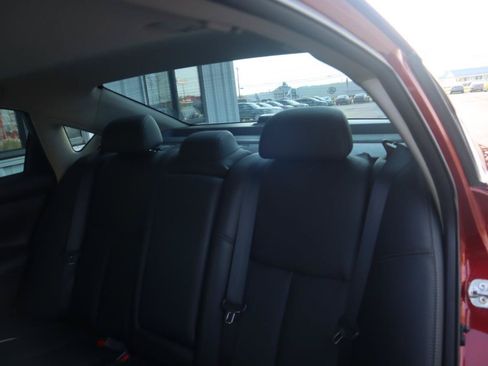 Used 2016 Nissan Altima 2.5 SL w/ Moonroof Package FWD image 50