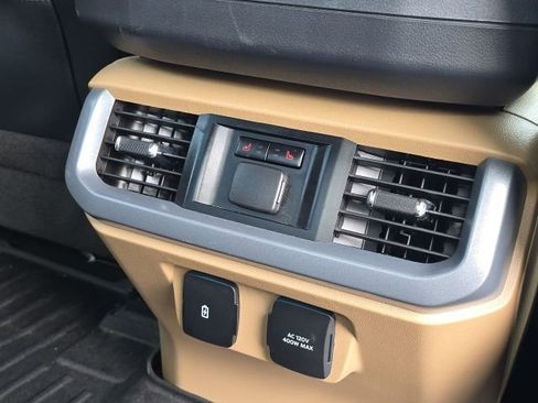 Used 2023 Ford F150 Lariat w/ Equipment Group 502A High AWD/4WD image 18