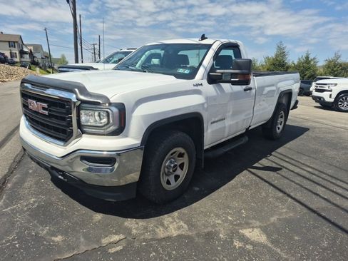 Used 2017 GMC Sierra 1500 4x4 Regular Cab w/ Sierra Convenience Package image 3
