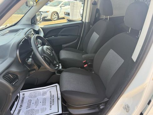 Used 2022 RAM ProMaster City Tradesman image 11