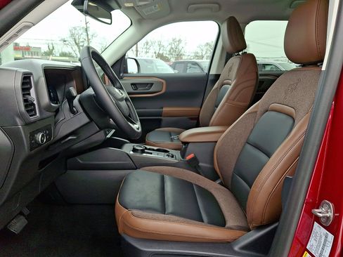 Used 2025 Ford Bronco Sport Outer Banks w/ Outer Banks Tech Package+ image 14