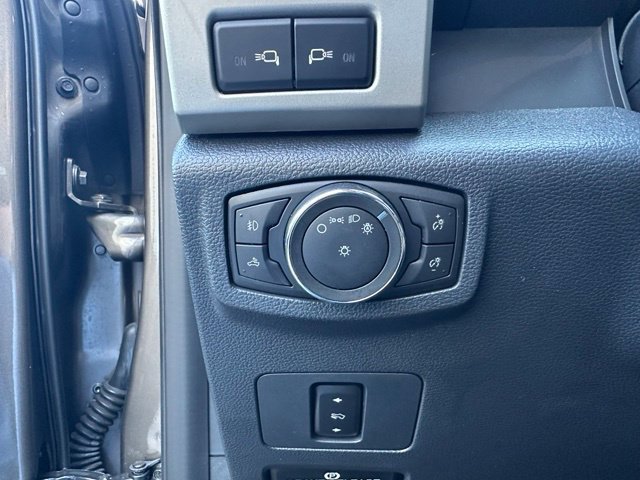 Used 2022 Ford F250 Lariat w/ Chrome Package AWD/4WD image 26