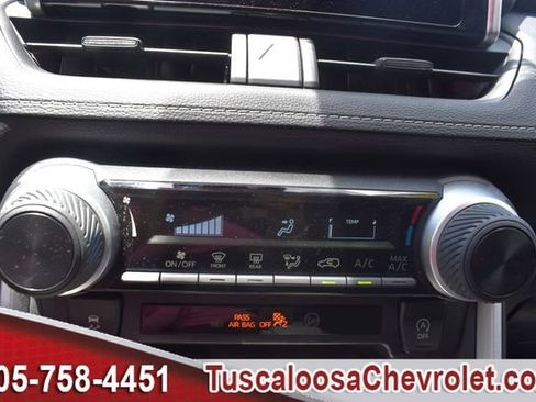 Used 2025 Toyota RAV4 LE FWD image 34