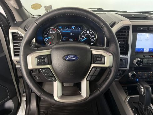 Used 2020 Ford F150 Lariat w/ Equipment Group 502A Luxury AWD/4WD image 13
