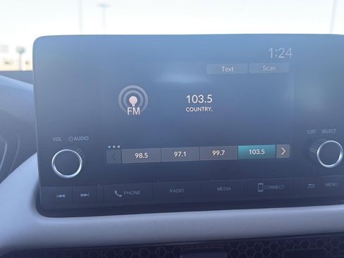 Used 2025 Honda HR-V LX image 18