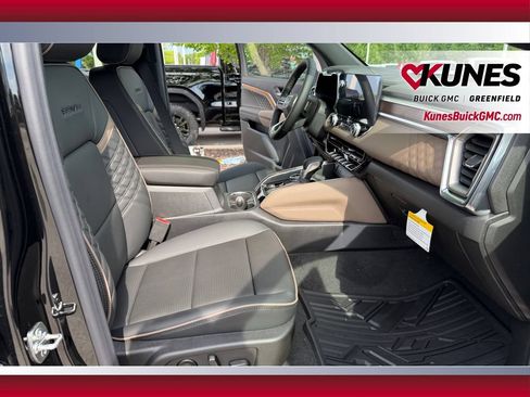 New 2026 GMC Canyon Denali AWD/4WD image 37