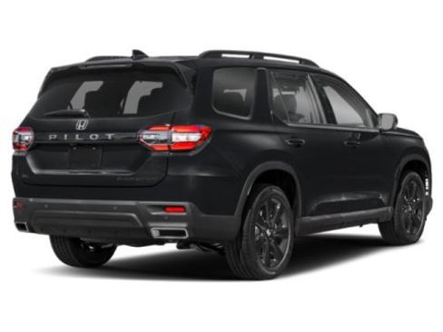 New 2025 Honda Pilot Black Edition image 2
