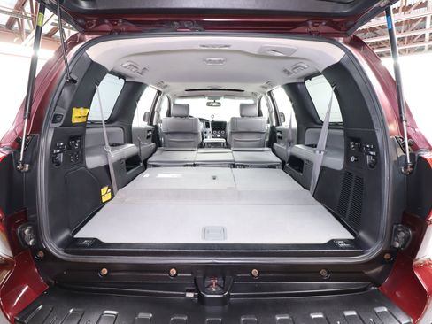 Used 2008 Toyota Sequoia Limited image 29