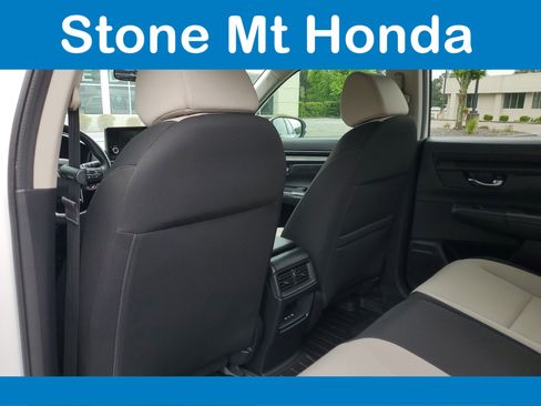 Used 2024 Honda CR-V EX image 9