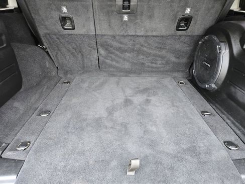 Used 2021 Jeep Wrangler Unlimited Rubicon AWD/4WD image 32